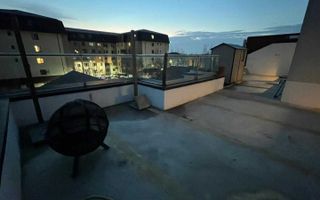 Apartament rooftop cu terasă privată - Poză 4