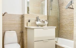 APARTAMENT COCHET DE 3 CAMERE LA INCHIRIERE PE CALEA VICTORIEI - Poză 5