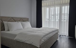 Penthouse 116 mp, terasă generoasă- vedere panoramică, compartimentare excelenta - Poză 4