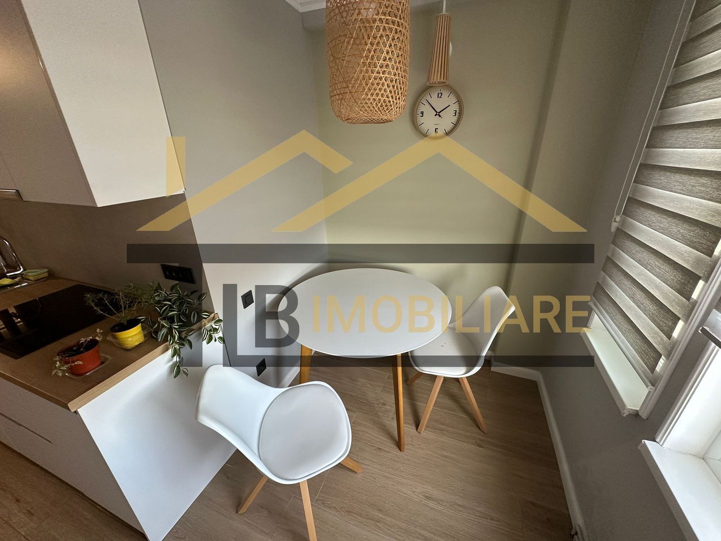Apartament de 2 camere, 70mp, Zona Centrala - Poză 6