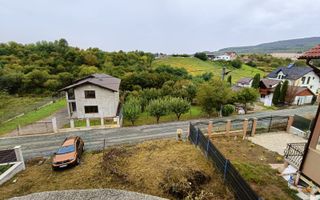 Vilă la roșu, 3 niveluri, zonă rezidențială – Pensiunea Morariu - Poză 2