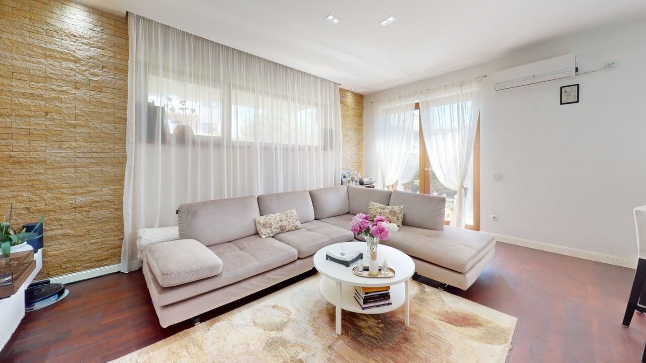 Apartament premium de vanzare in Selimbar – 3 camere, gradina 159 mp - Poză 1