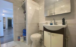 Luminos! Vanzare apartament cu 2 camere, Targoviste - Micro 11 - Poză 11