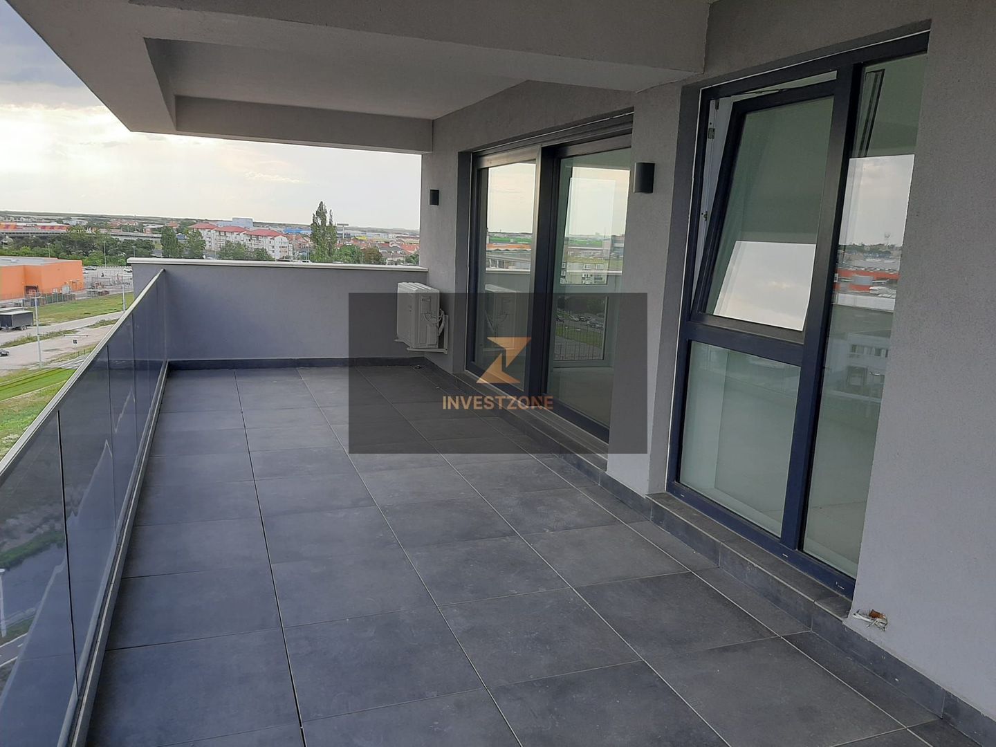 Vindem apartament tip penthouse in complexul Prima Arena - Poză 6