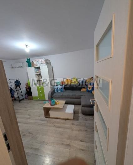Apartament 3 camere zona Soarelui - Poză 2