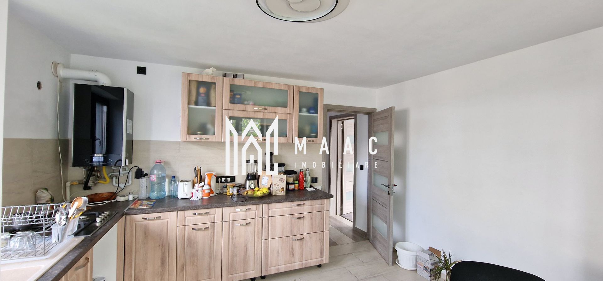 Casă Modernă Nouă în Șelimbăr | Zonă Liniștită | Finisaje Premium | - Poză 2