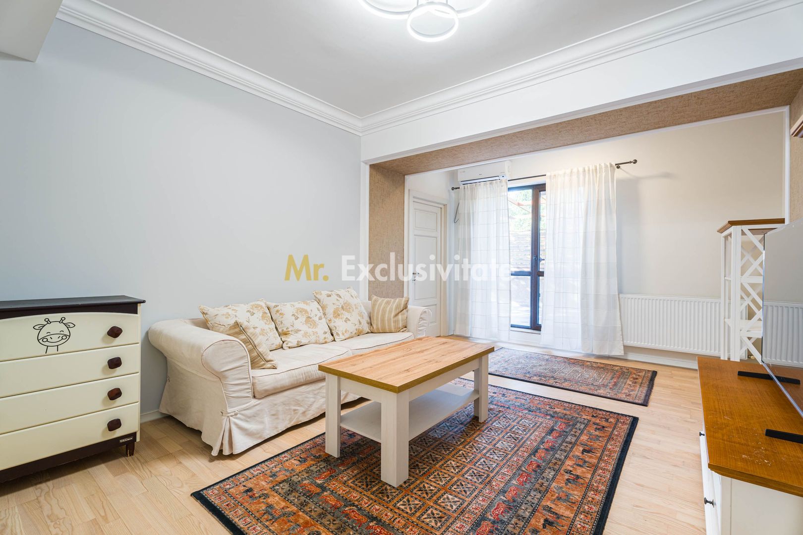 Apartament cu 2 locuri de parcare | Curte proprie | Lacul Tei - Poză 1