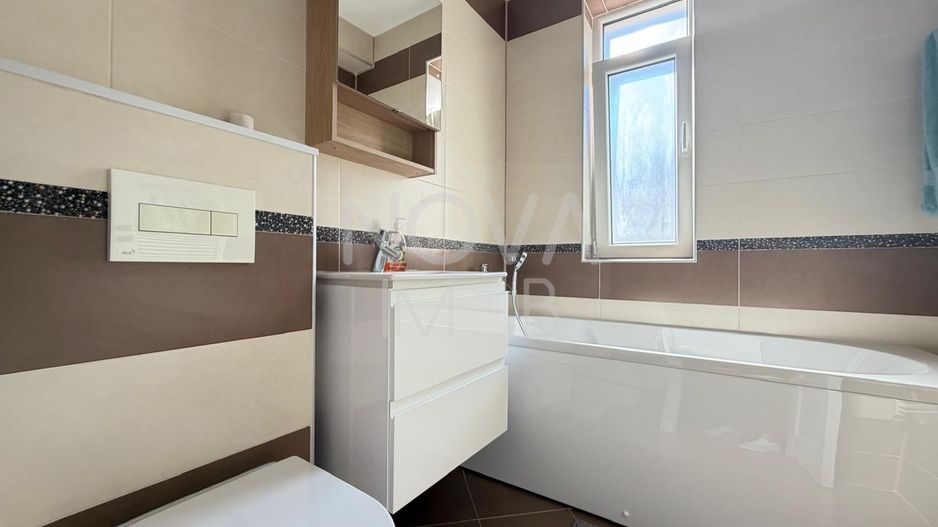 Apartament modern - 3 camere, prima inchiriere - Strand - Poză 4