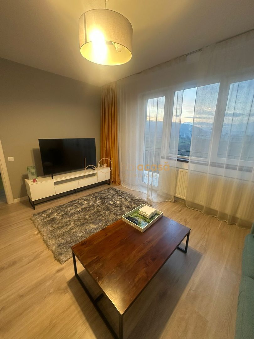 Apartament de vanzare 3 camere 61 mp Sesul de sus - Poză 2