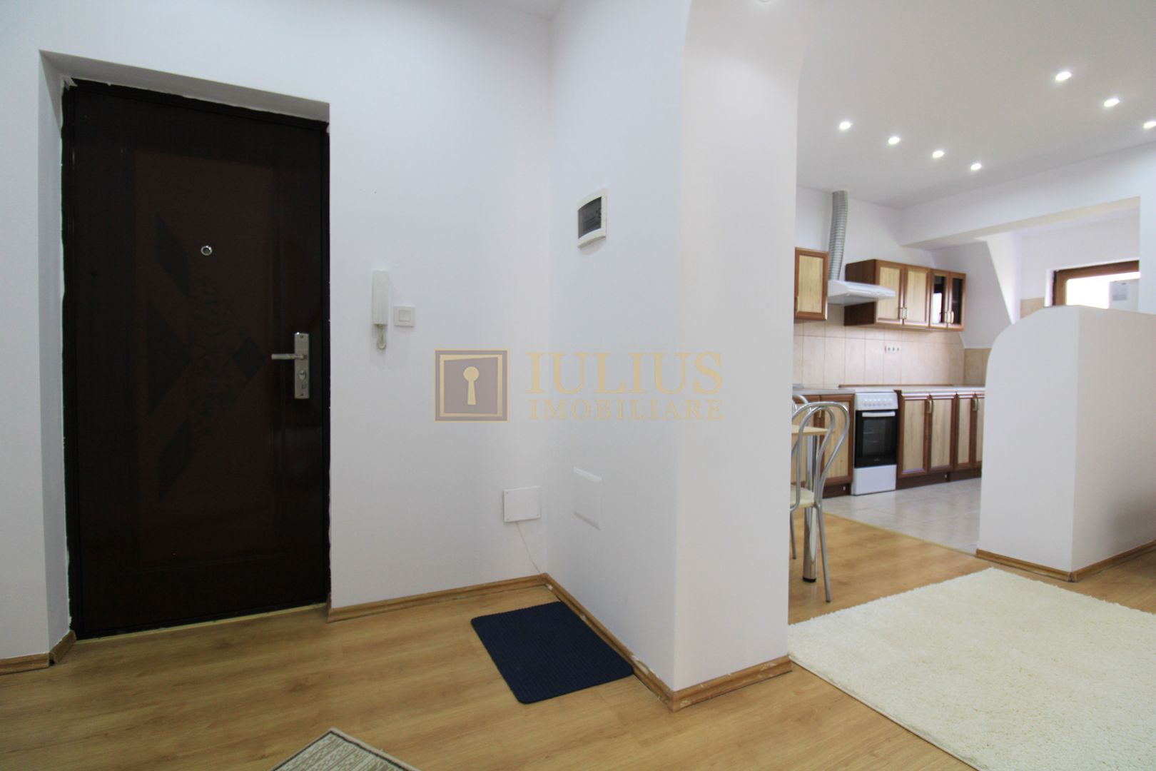 Zona Odobescu, 2 camere, centrala proprie, bloc 2008 - Poză 3