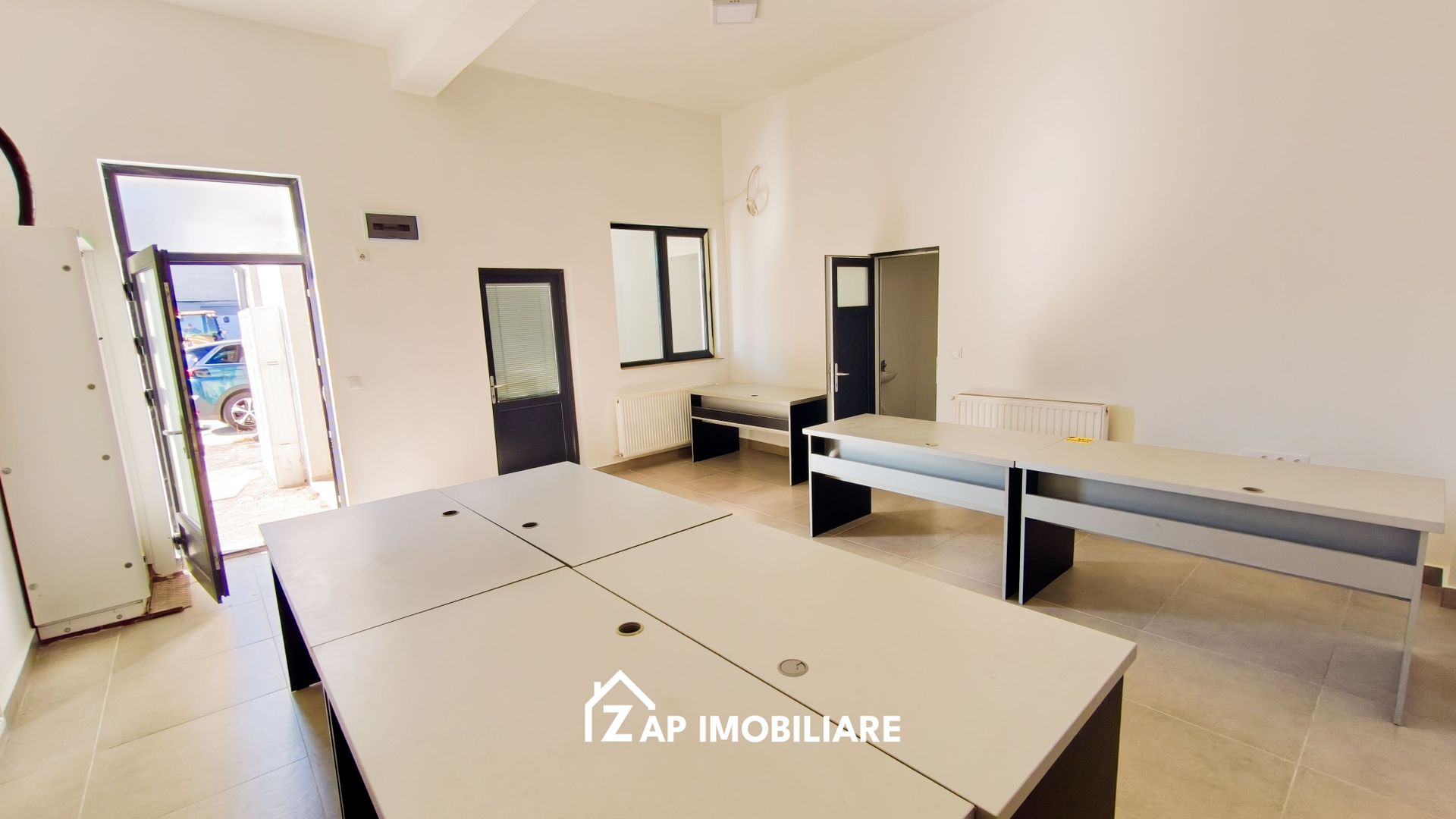 Spatiu Comercial / Birou - Stradal -  45 mp - Poză 1