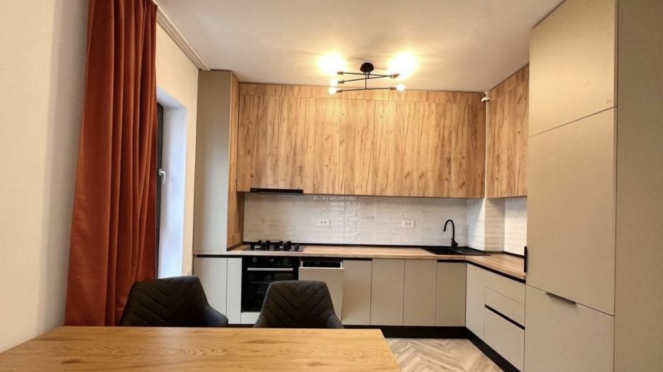 Apartament  2 Camere in Exigent Plaza Faza 5- Prima  Inchiriere - Poză 3