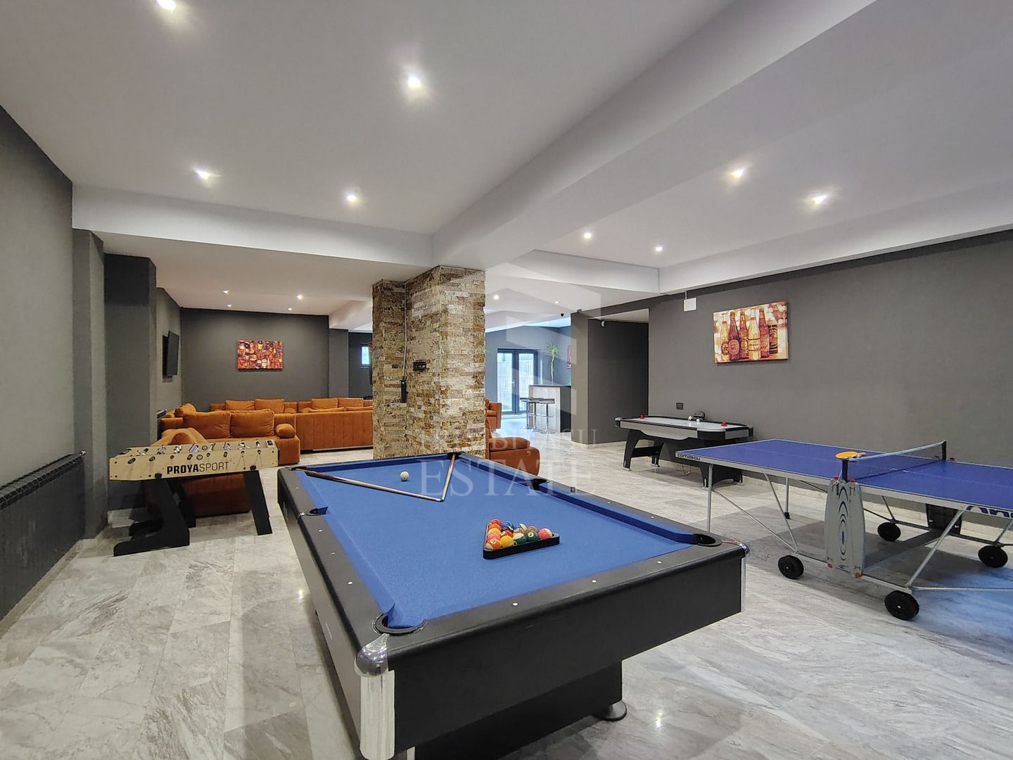 Mobilat utilat integral MODERN | Decomandat | Predeal - Poză 26