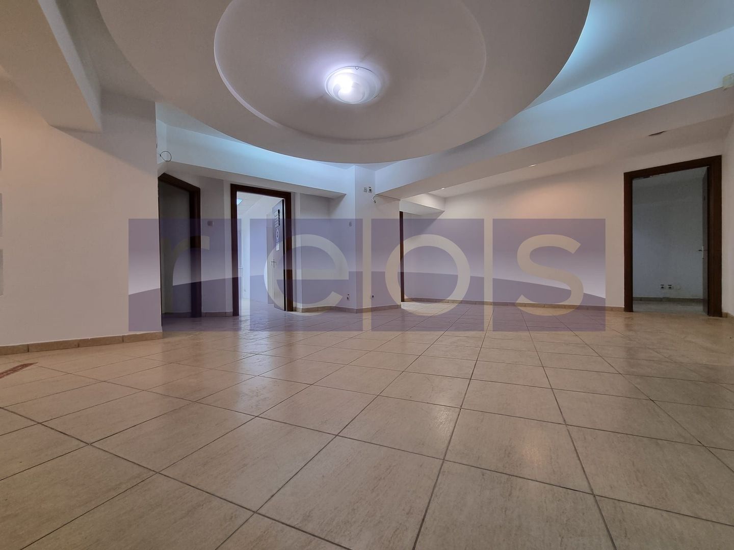 VANZARE SPATIU COMERCIAL | 15 CAMERE | ZONA UNIRII - Poză 13