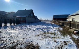 Teren | Maneuti | Strada principala | 38 ARI - Poză 1