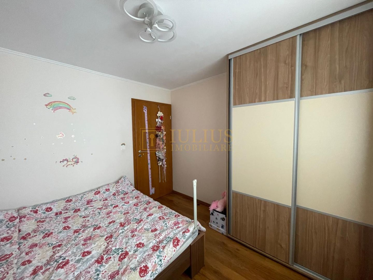 3 camere + boxa depozitare in zona Complex Studentesc, Sala Olimpia - Poză 17