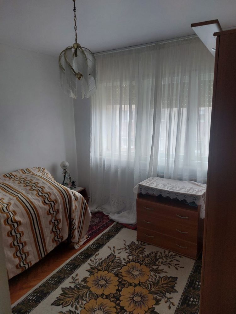 BRASADAS vinde ap 2 cam etaj 4/4 Micro 16. - Poză 1