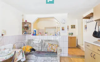 Casă/vilă cu 10 camere – Ineu, centru - Poză 21