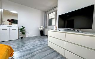 Titan - Costin Georgian Metrou 3 minute Garsoniera Comision 0 - Poză 4