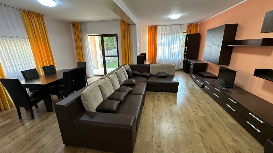 Casă / Vilă cu 4 camere de vanzare  în zona Aradului - Poză 2