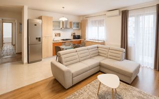 Apartament modern 3 camere Torontalului, Parcare subterană - Poză 2