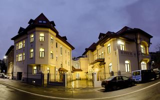 Vila interbelica de vanzare- inchiriata Ambasada - Poză 6