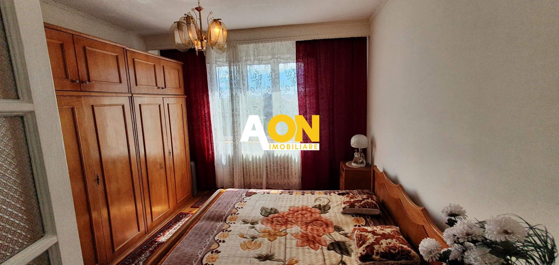 Casa cu 4 camere, garaj, teren 791 mp, zona Schit - Poză 10