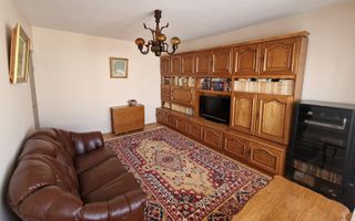 GARA - ARCU - 3 CAMERE DECOMANDAT - ETAJ INTERMEDIAR - BOXĂ + LOC DE PARCARE - Poză 2