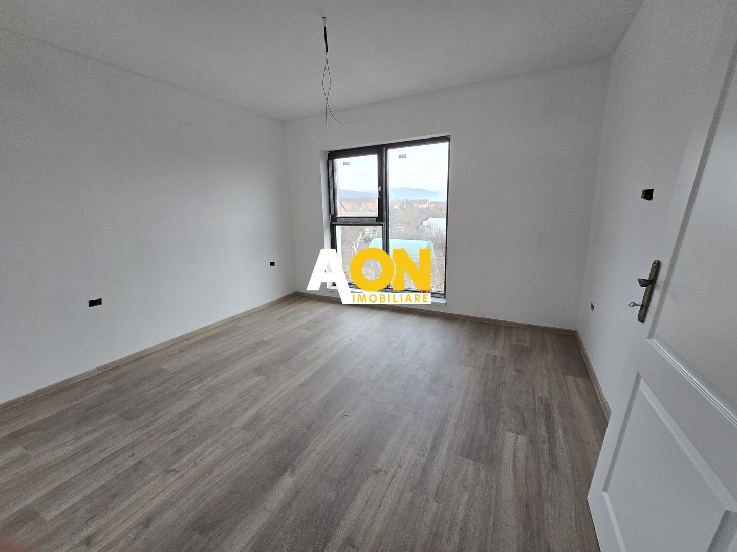 Casa Individuala 4 Camere 316mp Teren, Complet Finisat - Poză 3