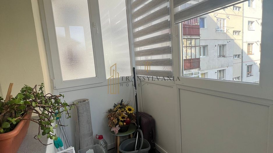 Apartament 3 camere, decomandat - Poză 11