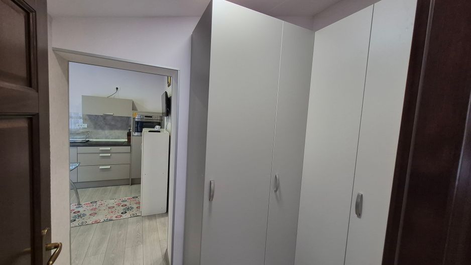 Garsoniera de închiriat Berceni Metrou Aparatorii Patriei - Poză 3