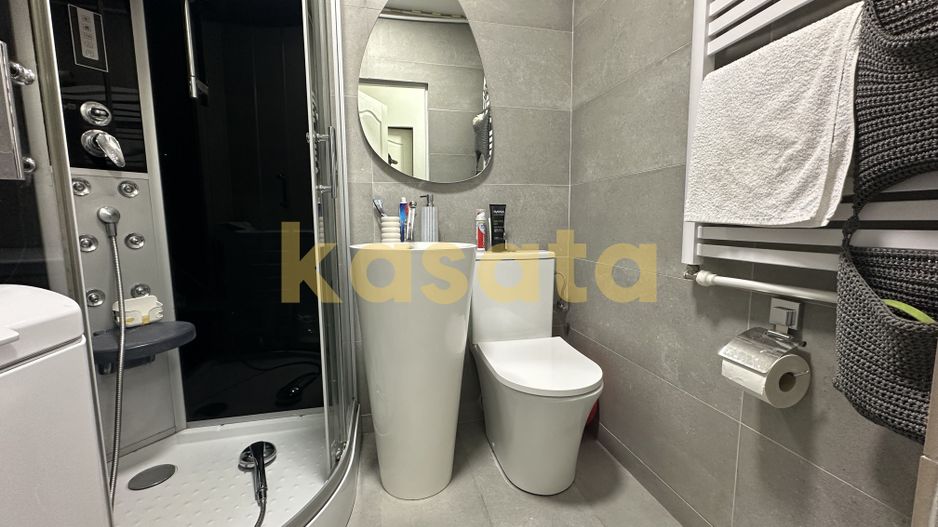 Apartament 3 Camere | Decomandat | Bloc Reabilitat | Garaj Disponibil - Poză 16