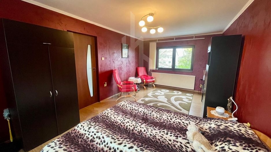 Oportunitate unică – Casă spațioasă de vânzare în zona Terezian - Poză 4