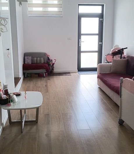 Casa insiruita Dumbravita - Poză 2