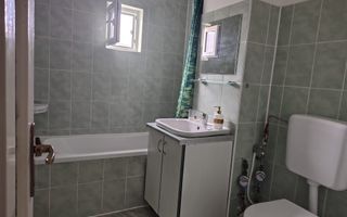 De inchiriat:  apartament, 2 camere Oradea. 340 E/luna. Comision 50% - Poză 5