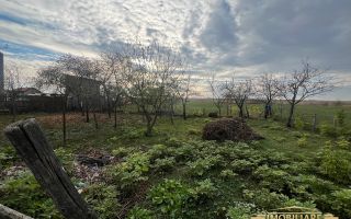 Casa de vanzare + teren, zona Curtesti, pret 55000 euro negociabil - Poză 5