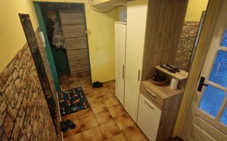 Vand apartament cu 4 camere in zona spitalul judetean,comision ,,0'' - Poză 10