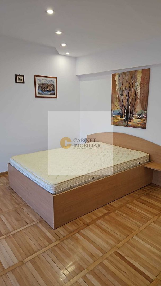 Poziție excelentă | Garsonieră cu vedere superbă | rond Alba Iulia - Poză 3