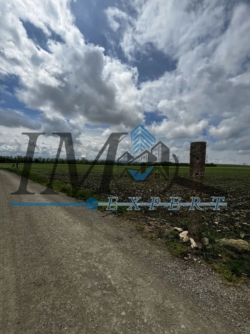 Teren de vânzare in Lancram zona noua - Poză 5