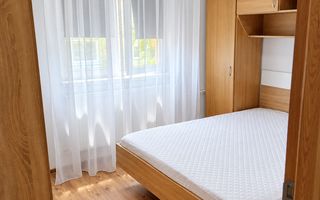 Apartament renovat cu 2 camere și balcon – zona Lugojului - Poză 4