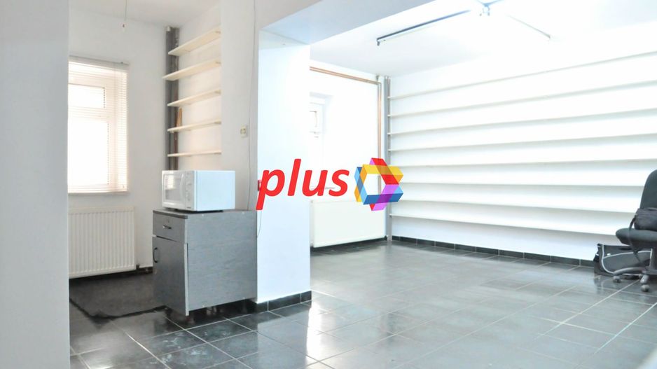 Spatiu comercial de închiriat Brașov - 49 mp # spatii-comerciale-brasov.ro - Poză 1