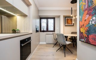 APARTAMENT SUPERB CU 4 CAMERE LA INCHIRIERE IN ZONA VICTORIEI - Poză 2