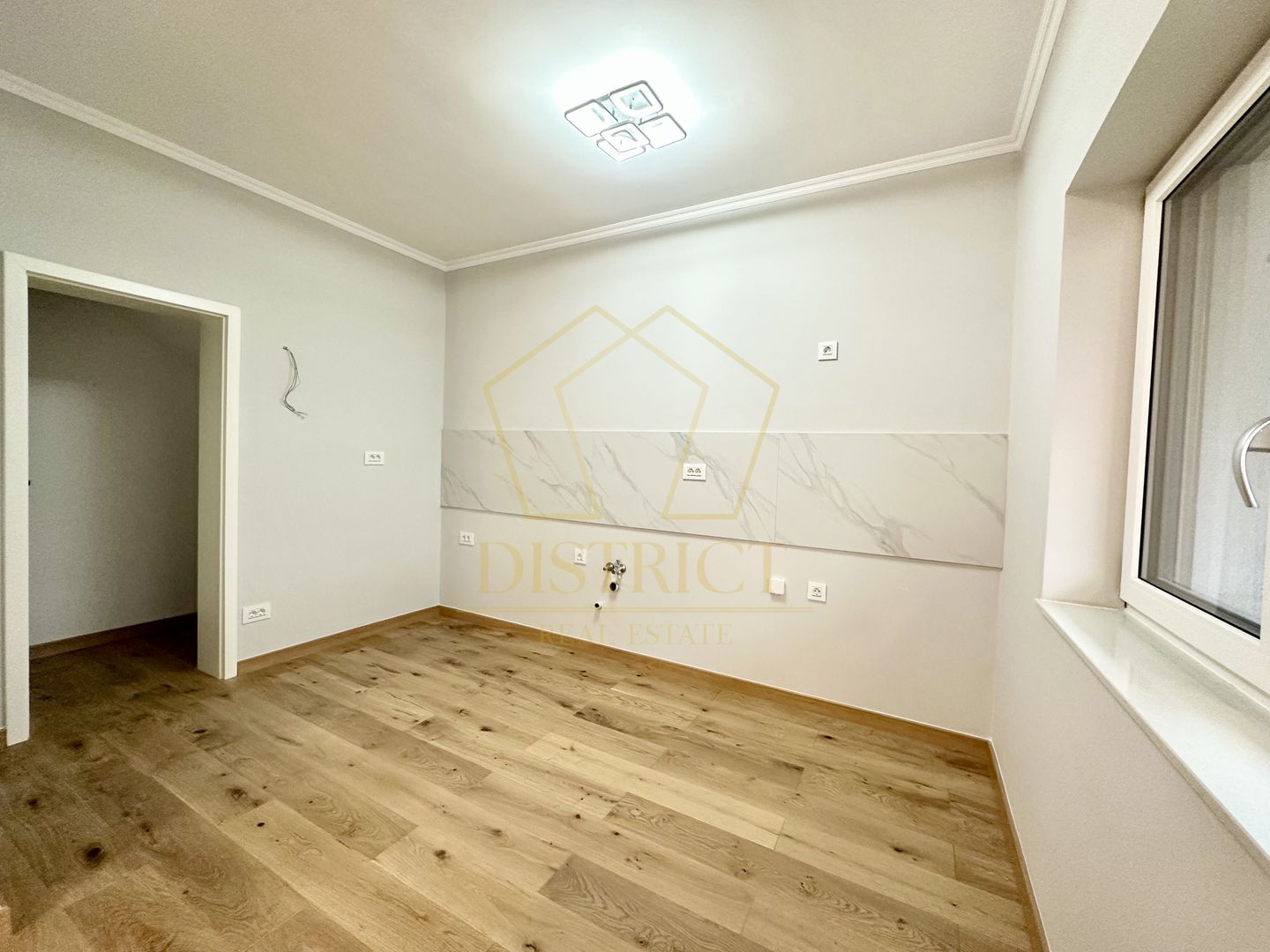 Case insiruite cu 4 si 5 camere | Sacalaz - Poză 8