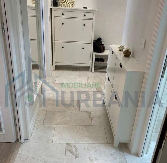 # inchiriez ap decomandat cu parcare inclusa complex Royal To - Poză 8