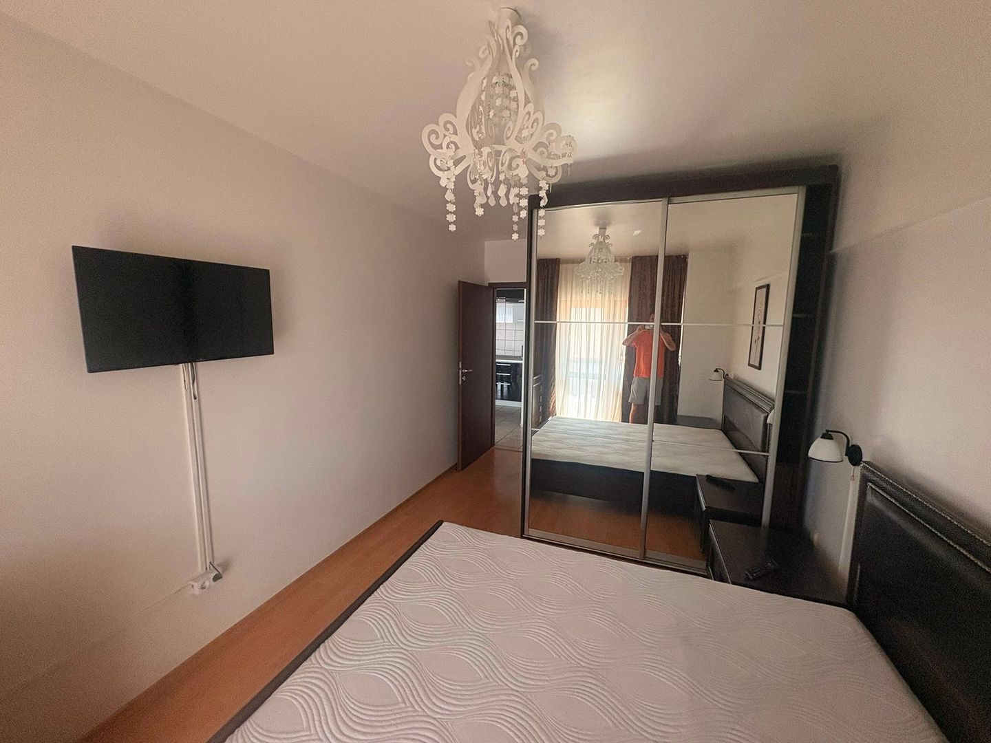 De inchiriat apartament cu 2 camere bloc Privilege, et. 1, 500 E - Poză 8