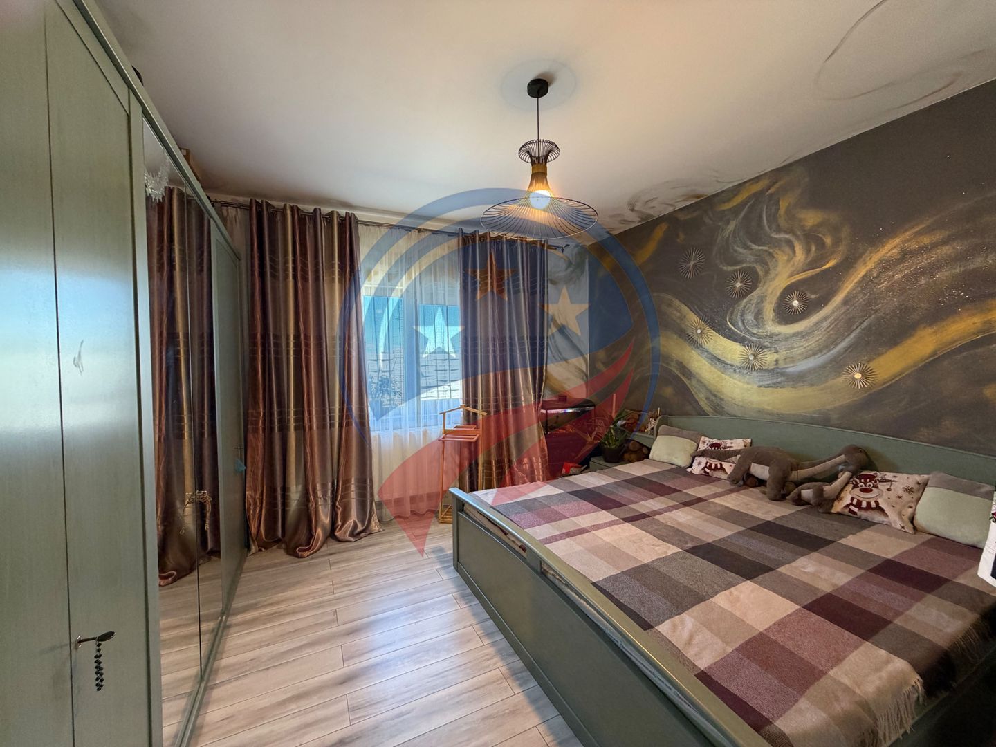 CASA PARTER LOCUITA UTILATA TOTAL IN BARIERA VALCII - Poză 3