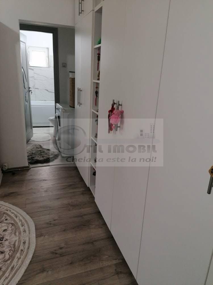 Vânzare apartament 2 camere  Zonă Baza 3 – 90 000€ - Poză 2