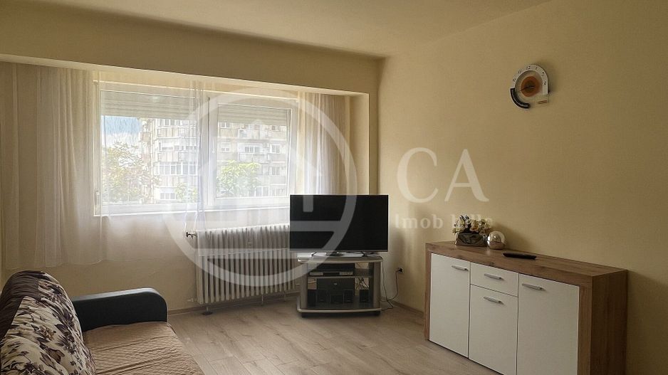 Apartament cu 3 camere de inchiriat Calea Aradului Oradea - Poză 9