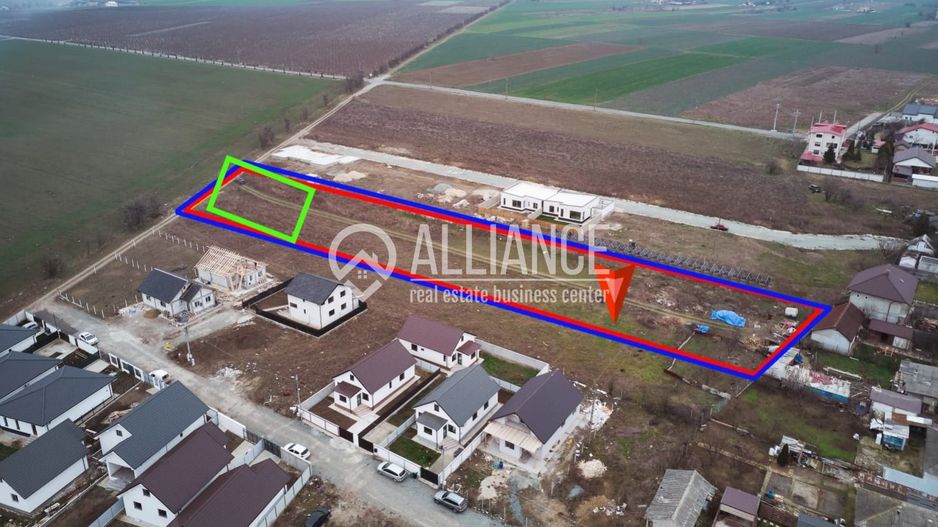 VALU LUI TRAIAN ( cod 02) - TEREN 700 MP  - Str POIANEI - Poză 1