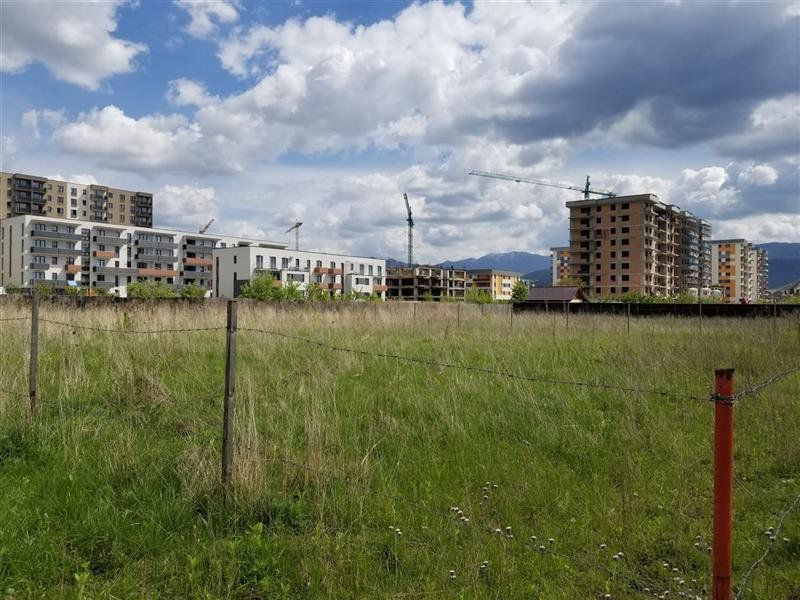 Teren Tractoru-1000 mp - Poză 6